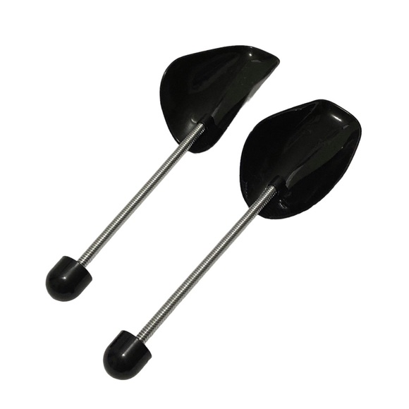 Adjustable Shoe Trees - Picture 2 of 4